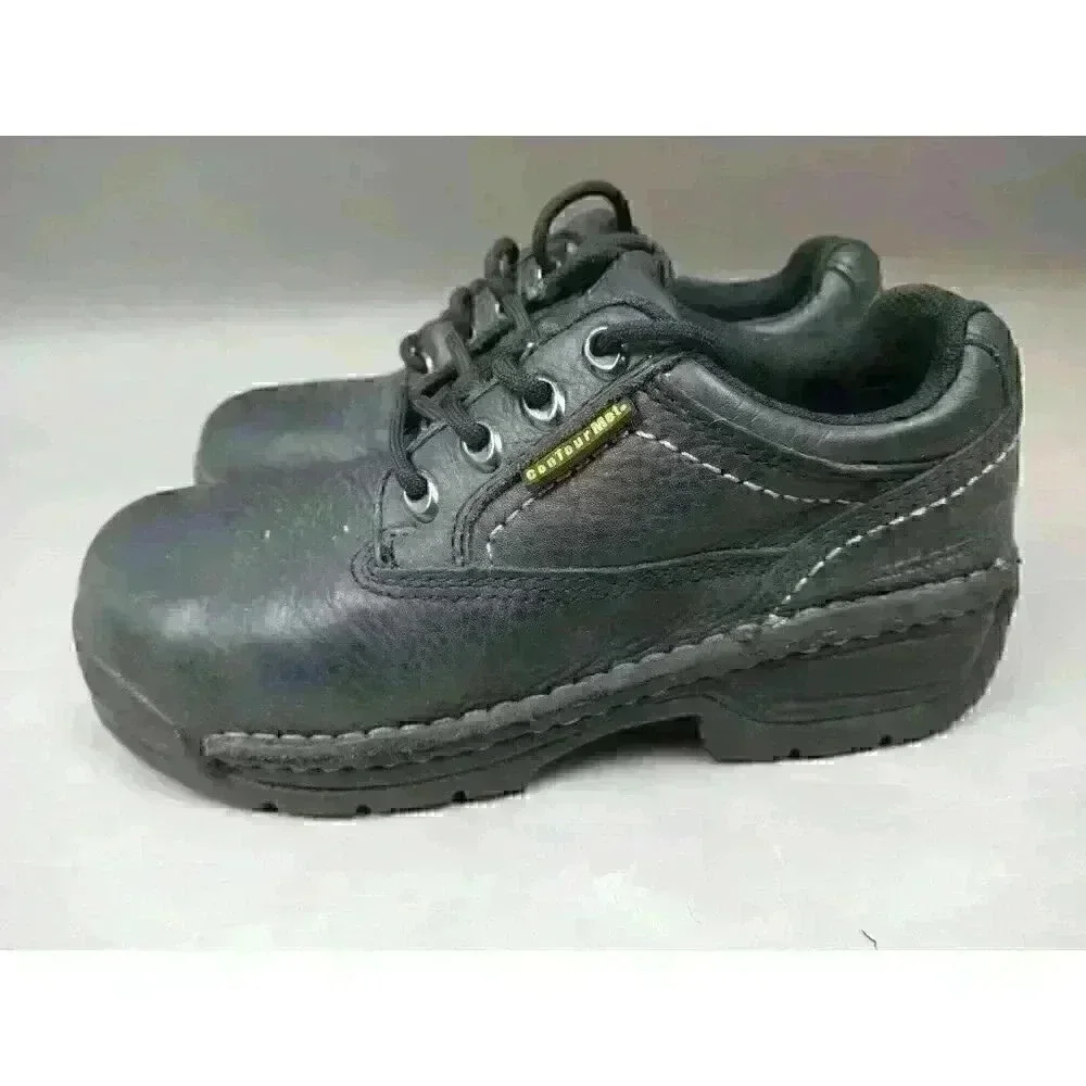 Hytest Safety Footwear inspect pics